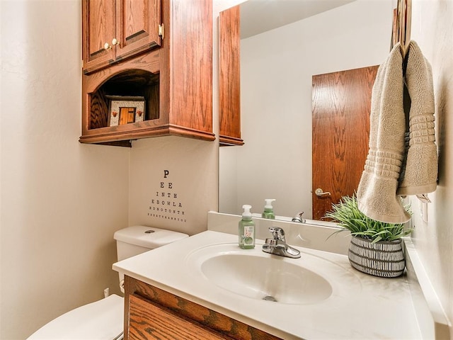 16441 Roserock Cir, Choctaw, OK 73020 - half bath with toilet and vanity