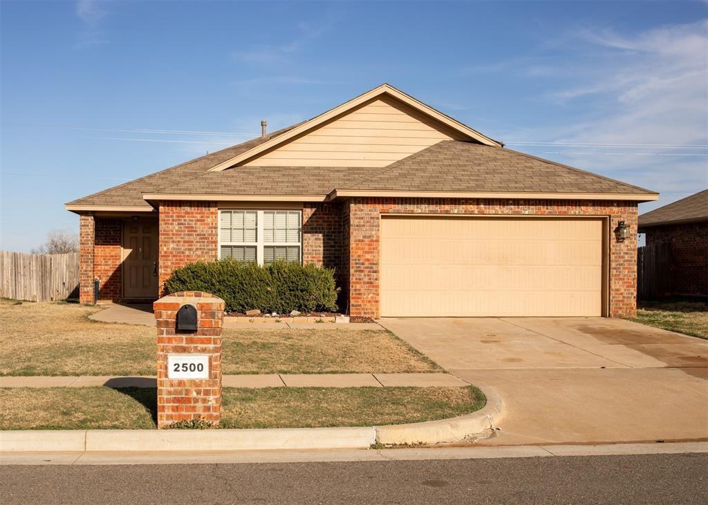 2500 Ressie Ln, Yukon, OK 73099 - photo 1