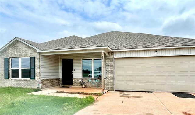319 Starlight Dr, Shawnee, OK 74804 - photo 3