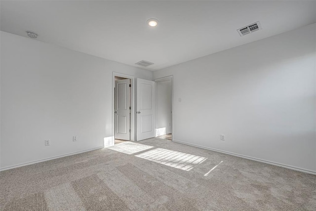 3717 Palmetto Bluff Dr, Mustang, OK 73064 - empty room with carpet floors, baseboards, and a smoke detector