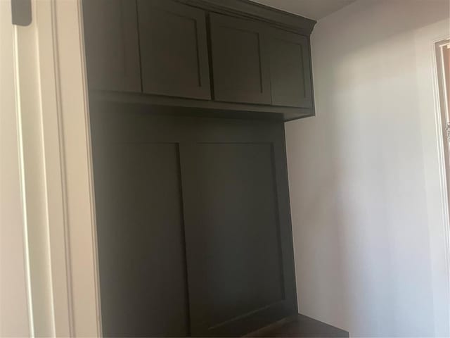 5100 Misty Wood Ln, Mustang, OK 73064 - view of mudroom