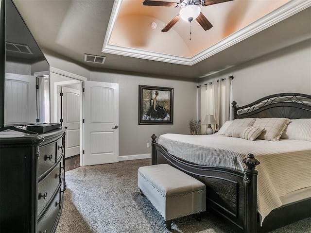 15508 Homecoming Dr, Edmond, OK 73013 - carpeted bedroom with vaulted ceiling, baseboards, and a ceiling fan