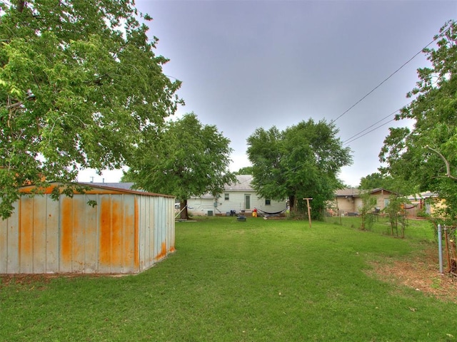 2133 SW 46th St, Oklahoma City, OK 73119 - view of yard