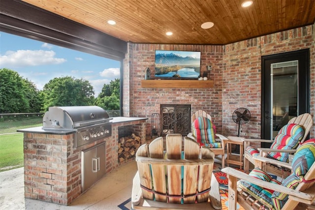 5813 Tiger Stone Dr, Mustang, OK 73064 - view of patio / terrace