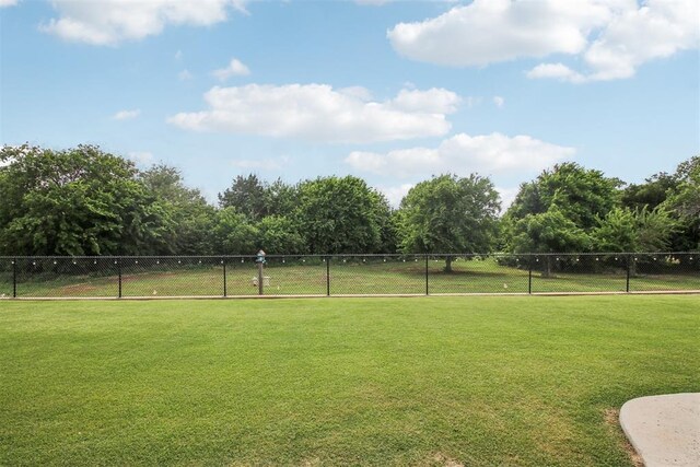 5813 Tiger Stone Dr, Mustang, OK 73064 - view of yard