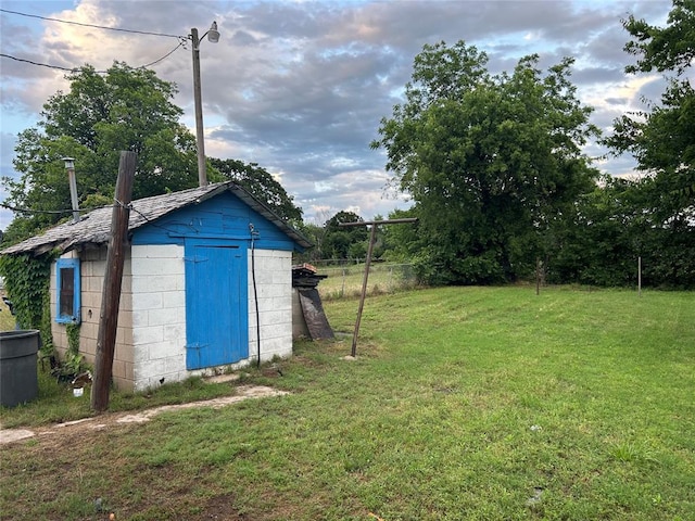 8312 Spencer Jones Rd, Jones, OK 73049 - view of yard