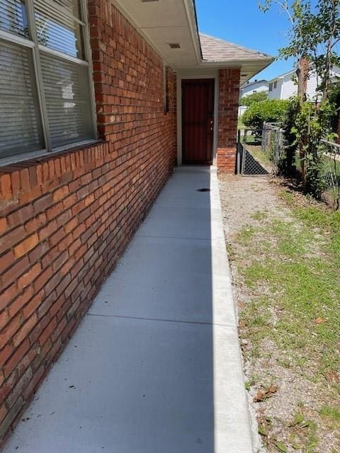 7716 S Charlotte Dr, Oklahoma City, OK 73159 - entrance to property with brick siding