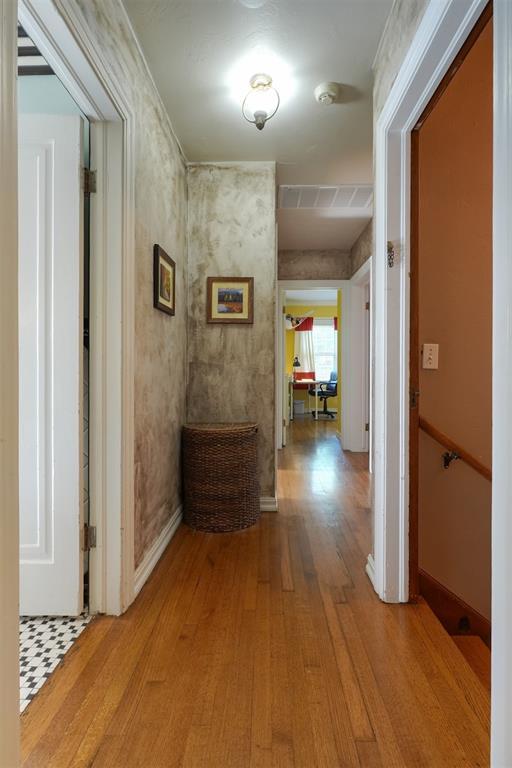 840 NW 42nd St, Oklahoma City, OK 73118 - photo 27
