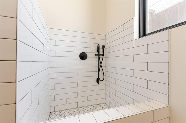 16000 N Hogback Rd, Luther, OK 73054 - full bath with a tile shower