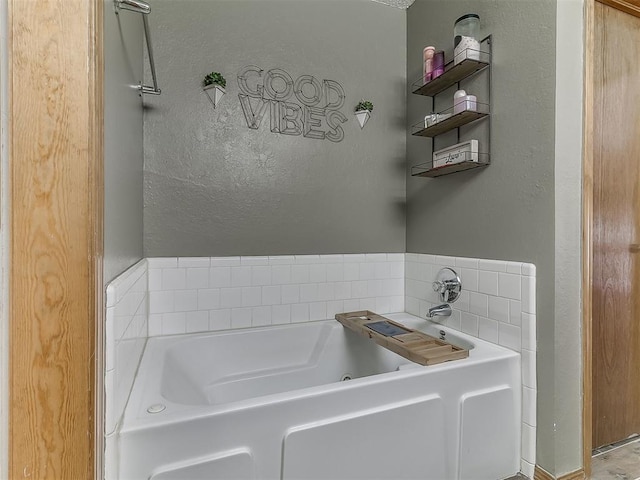 1813 Richard Dr, Edmond, OK 73003 - full bath with a bath and a textured wall