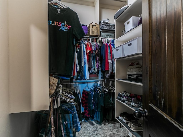 3424 Lakeside Dr, Moore, OK 73160 - view of spacious closet