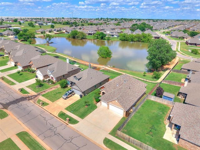 3424 Lakeside Dr, Moore, OK 73160 - aerial view of residential area featuring a large body of water