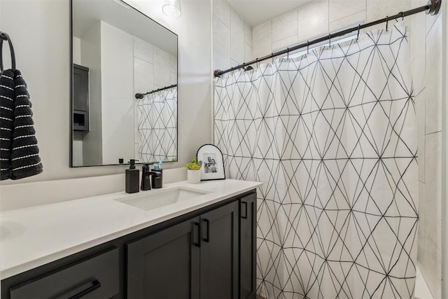 124 W 5th St, Arcadia, OK 73007 - bathroom featuring vanity and tiled shower