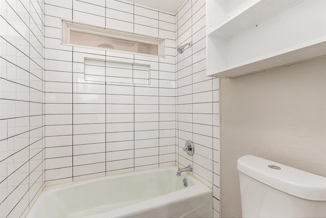 2232 Butternut Pl, Edmond, OK 73013 - bathroom with bathing tub / shower combination and toilet