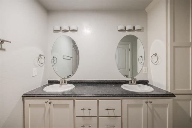 6100 SE 7th St, Midwest City, OK 73110 - bathroom featuring double vanity