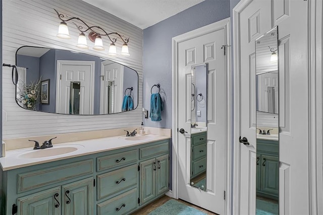 409 Pheasant Cir, Altus, OK 73521 - full bathroom featuring double vanity