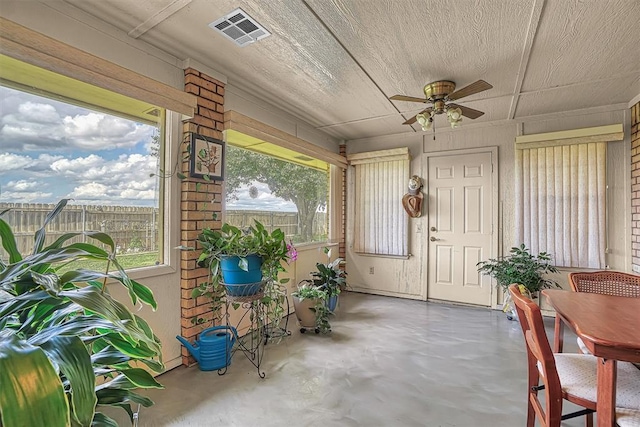 409 Pheasant Cir, Altus, OK 73521 - sunroom with ceiling fan