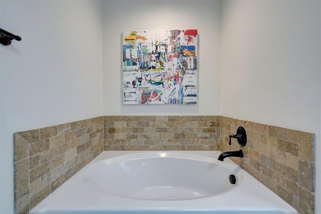 4116 NW 155th St, Edmond, OK 73013 - full bath with a garden tub