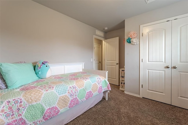 19005 Valencia Park Dr, Edmond, OK 73012 - carpeted bedroom featuring a closet