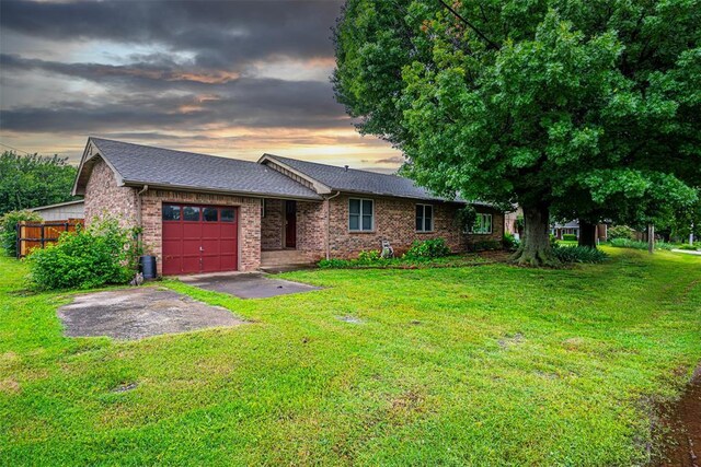 410 W Creek St, Lindsay, OK 73052 - photo 8
