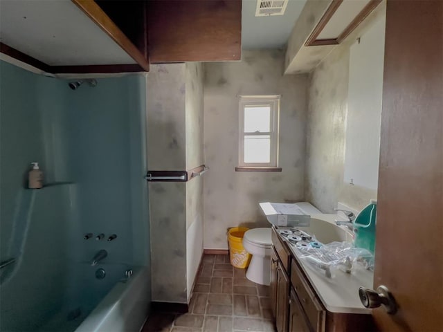 8701 Cornforth Rd, Guthrie, OK 73044 - full bathroom featuring vanity, toilet, tub / shower combination, and baseboards