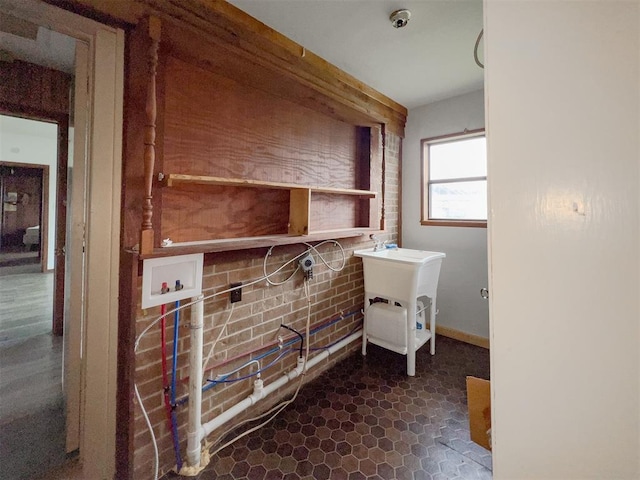 8701 Cornforth Rd, Guthrie, OK 73044 - washroom with washer hookup