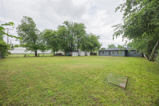2817 N Donnelly Ave, Oklahoma City, OK 73107 - view of yard