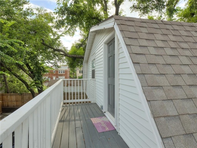 121 NW 27th St, Oklahoma City, OK 73103 - view of wooden deck