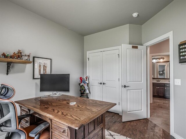 13505 Shady Pine Cir, Edmond, OK 73025 - view of office