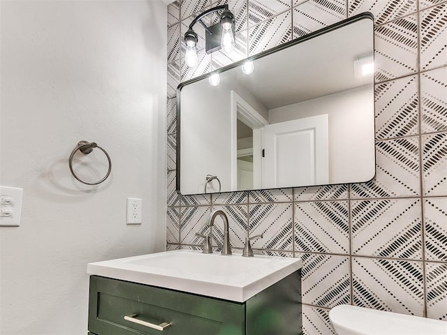 7624 NW 14th Ter, Oklahoma City, OK 73127 - bathroom with vanity and toilet