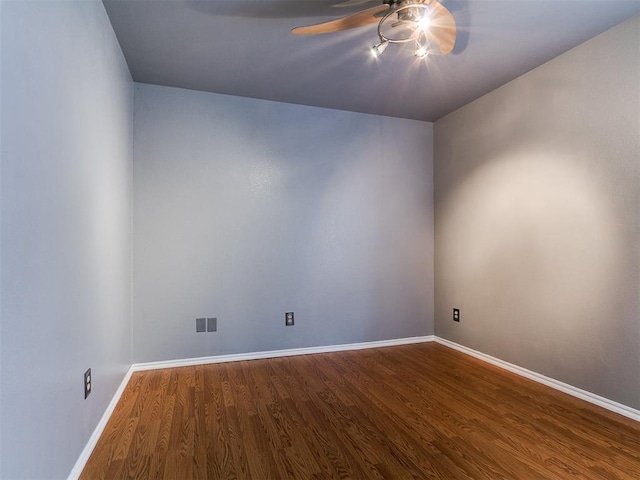 13005 Willowcrest Ln, Oklahoma City, OK 73170 - unfurnished room featuring ceiling fan, wood finished floors, and baseboards