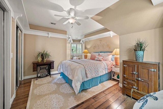 910744 S 3440th Rd, Chandler, OK 74834 - bedroom with hardwood / wood-style floors, baseboards, and a ceiling fan