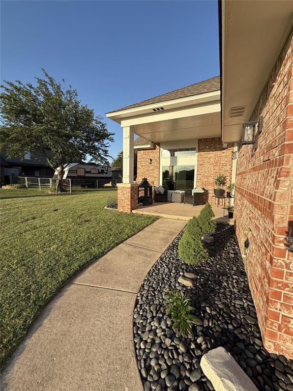 1030 Belmonte Ct, Yukon, OK 73099 - view of grassy yard