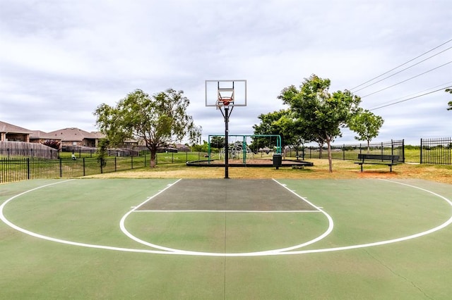 11444 NW 131st St, Piedmont, OK 73078 - view of sport court with community basketball court