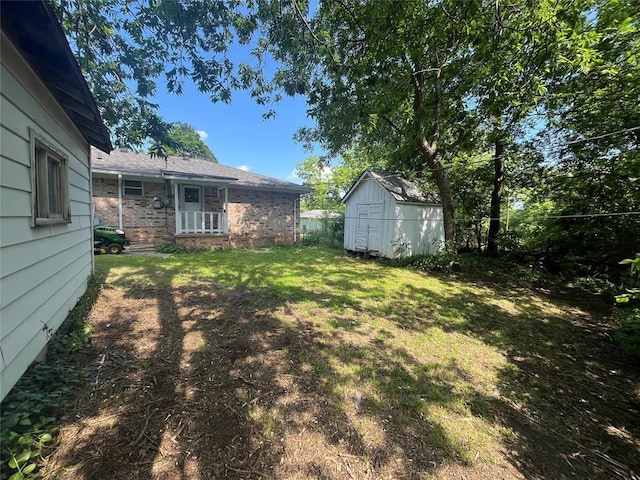 1209 Jefferson St, Seminole, OK 74868 - view of grassy yard