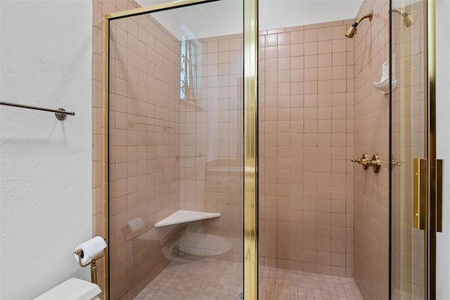 1409 Glenbrook Ter, Nichols Hills, OK 73116 - bathroom with toilet and a stall shower