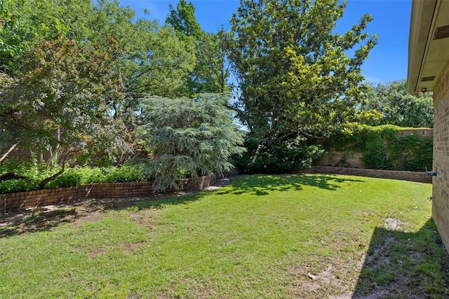 1409 Glenbrook Ter, Nichols Hills, OK 73116 - view of yard