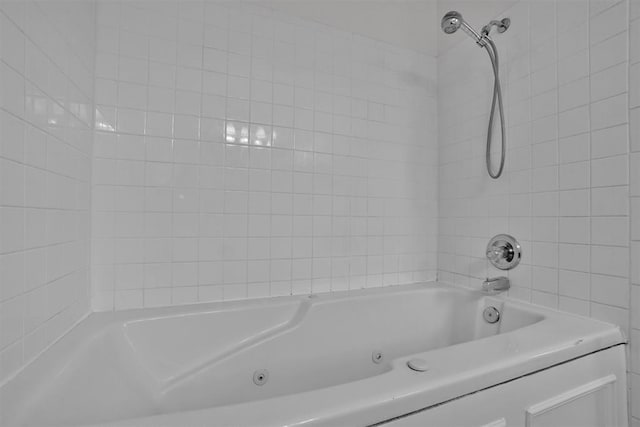 1101 Wendy Ln, Altus, OK 73521 - bathroom with a combined bath / shower with jetted tub