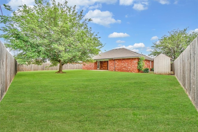 1101 Wendy Ln, Altus, OK 73521 - view of yard