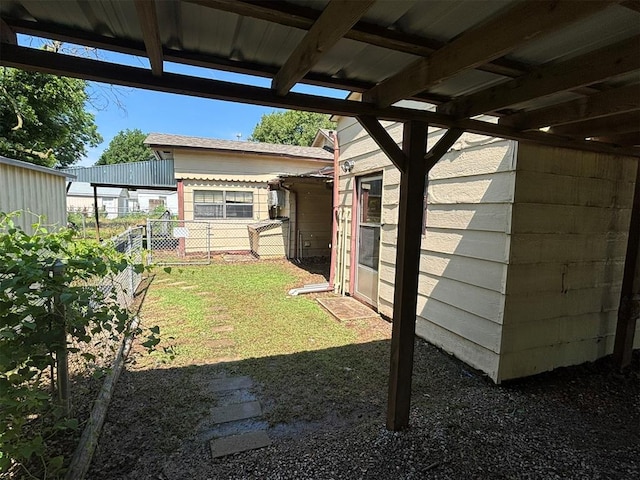 316 N Crenshaw St, Wayne, OK 73080 - view of yard