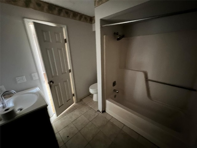 74 Fox Run Cir, Jenks, OK 74037 - bathroom with toilet, vanity, shower / bath combination, and tile patterned flooring