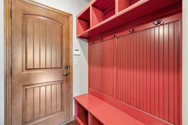 2528 E Bradley St, Shawnee, OK 74804 - view of mudroom