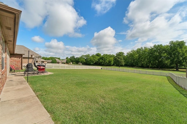 2528 E Bradley St, Shawnee, OK 74804 - view of yard featuring a patio