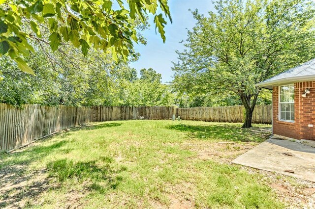 3305 Outpost Cir, Norman, OK 73072 - view of yard