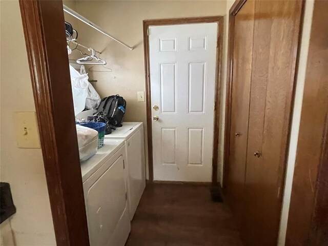139 Sheridan Pl, Chickasha, OK 73018 - washroom with washing machine and clothes dryer and dark wood-style floors
