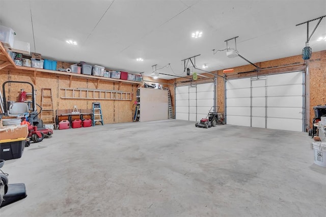 1318 N Cook St, Cordell, OK 73632 - garage with a garage door opener