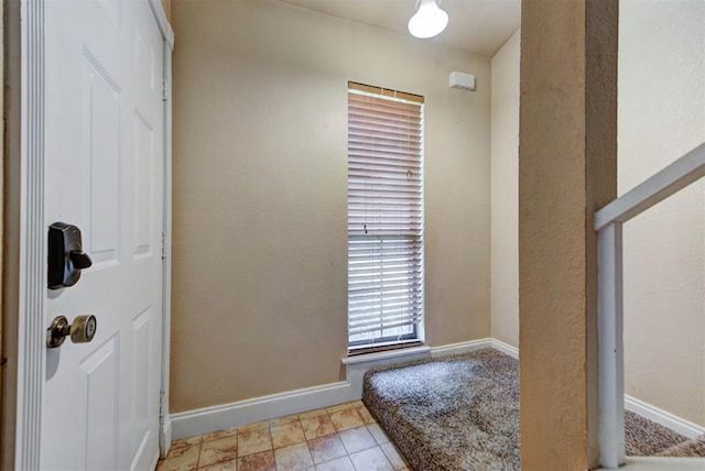 846 Two Forty Pl, Oklahoma City, OK 73139 - foyer with baseboards and a textured wall