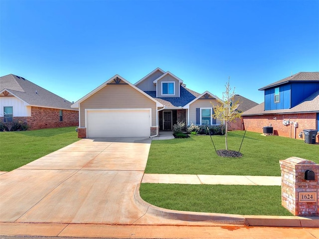 1624 NE 33rd St, Moore, OK 73160 - photo 1