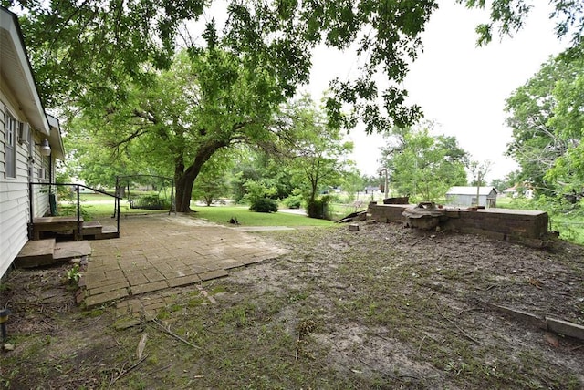 220 E Tiger Ave, Wetumka, OK 74883 - view of yard with a patio area