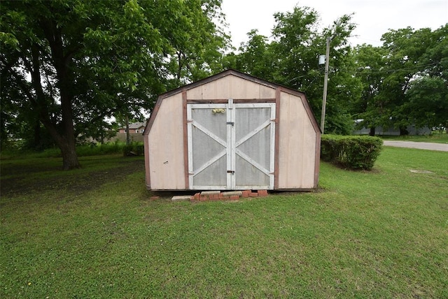 220 E Tiger Ave, Wetumka, OK 74883 - view of shed